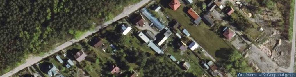 Zdjęcie satelitarne Przewóz (powiat ostrowski)