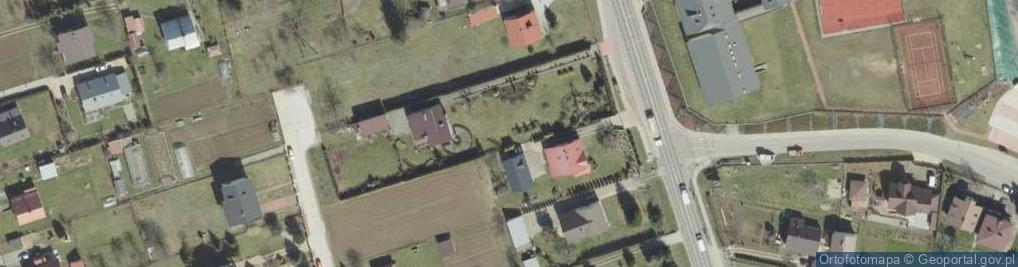Zdjęcie satelitarne Tarnowiec (województwo małopolskie)
