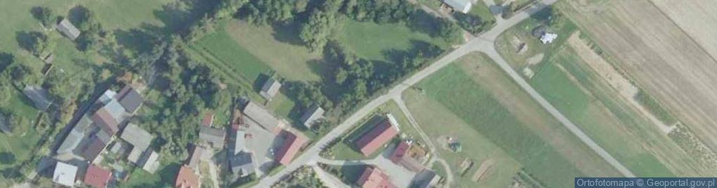 Zdjęcie satelitarne Toporów (województwo świętokrzyskie)