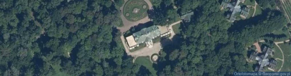 Zdjęcie satelitarne Zespół pałacowo-parkowy w Osuchowie