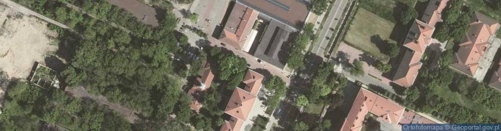 Zdjęcie satelitarne PaczkoPunkt InPost POP-KRA243