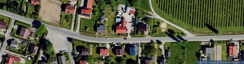 Zdjęcie satelitarne Inter Data Service - Serwis samochodowy