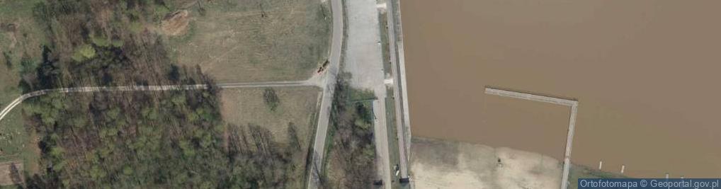 Zdjęcie satelitarne Zalew Poręby - Narożniki