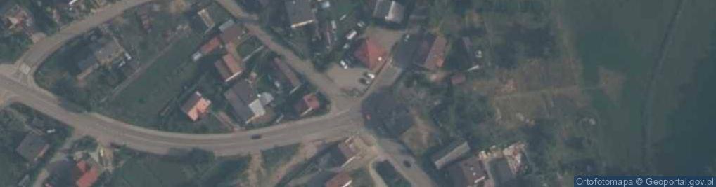 Zdjęcie satelitarne Drewniany krzyż