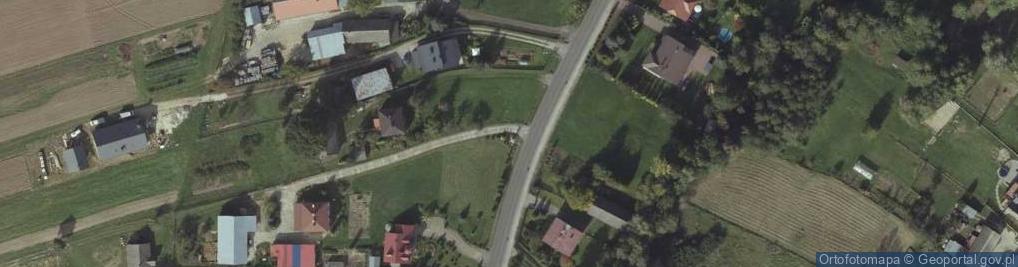 Zdjęcie satelitarne Kamienna kapliczka