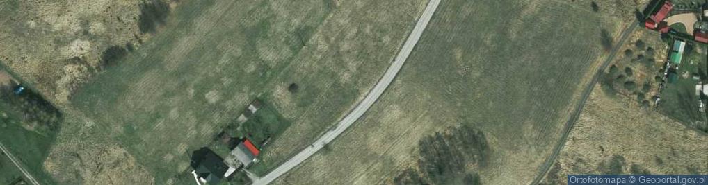 Zdjęcie satelitarne Kapliczka, Figura Świętych, Krzyż