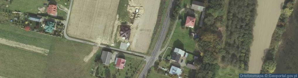 Zdjęcie satelitarne Kapliczka, Figura Świętych, Krzyż