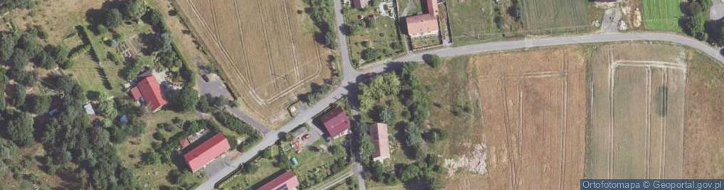 Zdjęcie satelitarne Kapliczka, Figura Świętych, Krzyż