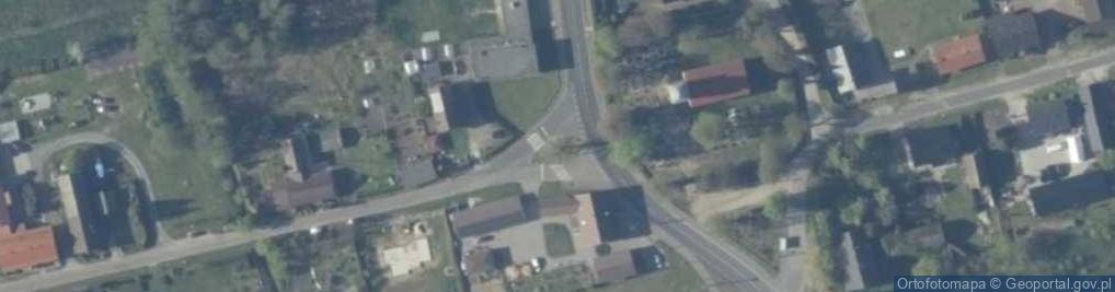 Zdjęcie satelitarne Kapliczka, Figura Świętych, Krzyż