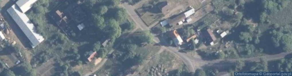 Zdjęcie satelitarne Kapliczka, Figura Świętych, Krzyż