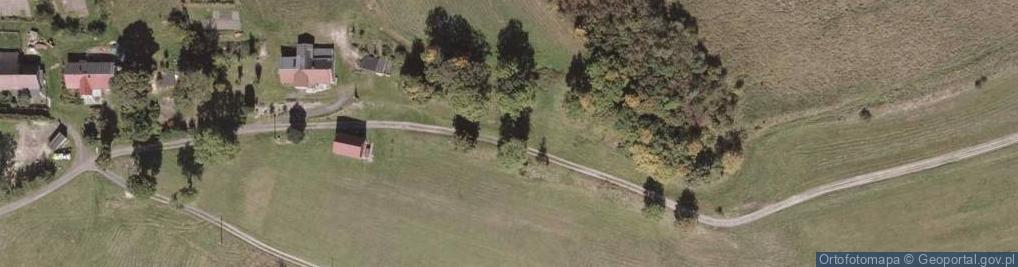 Zdjęcie satelitarne Kapliczka, Figura Świętych, Krzyż