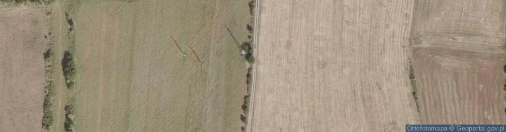 Zdjęcie satelitarne Kapliczka, Figura Świętych, Krzyż