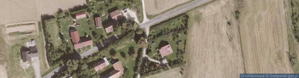 Zdjęcie satelitarne Kapliczka, Figura Świętych, Krzyż