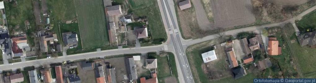 Zdjęcie satelitarne Kapliczka, Figura Świętych, Krzyż