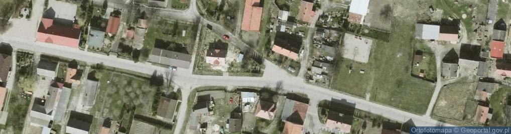 Zdjęcie satelitarne Kapliczka, Figura Świętych, Krzyż