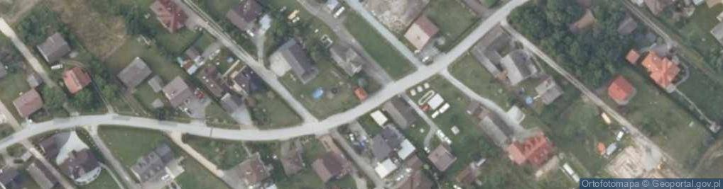 Zdjęcie satelitarne Kapliczka, Figura Świętych, Krzyż