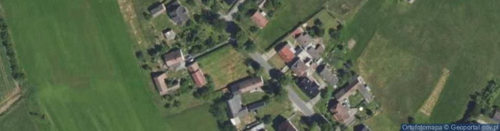 Zdjęcie satelitarne Kapliczka, Figura Świętych, Krzyż