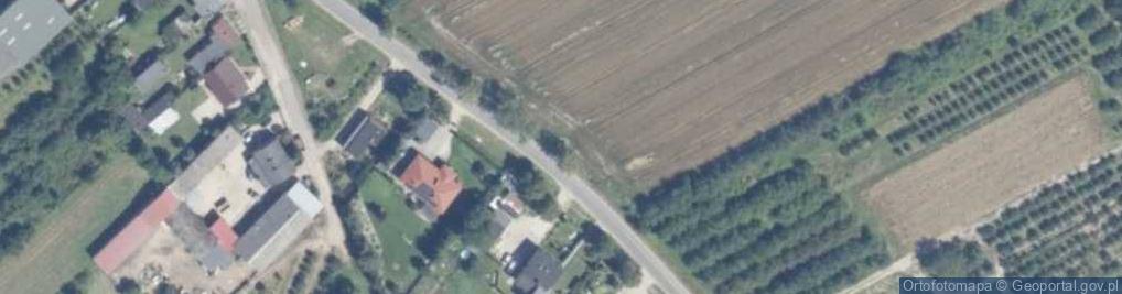 Zdjęcie satelitarne Kapliczka, Figura Świętych, Krzyż