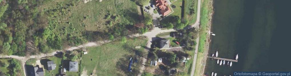 Zdjęcie satelitarne Kapliczka, Figura Świętych, Krzyż