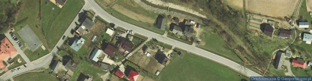 Zdjęcie satelitarne Kapliczka, Figura Świętych, Krzyż