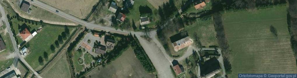 Zdjęcie satelitarne Kapliczka, Figura Świętych, Krzyż