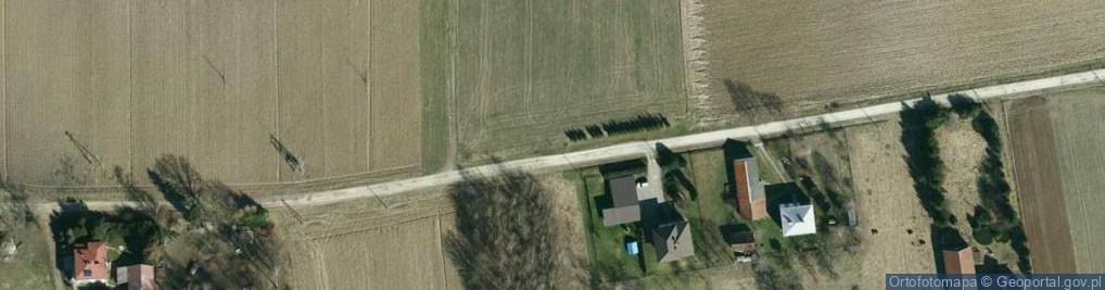 Zdjęcie satelitarne Kapliczka, Figura Świętych, Krzyż