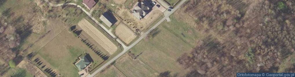 Zdjęcie satelitarne Kapliczka, Figura Świętych, Krzyż