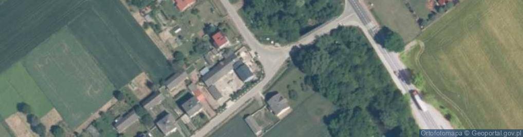 Zdjęcie satelitarne Kapliczka, Figura Świętych, Krzyż