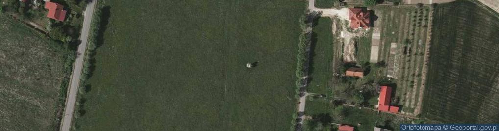 Zdjęcie satelitarne Kapliczka, Figura Świętych, Krzyż