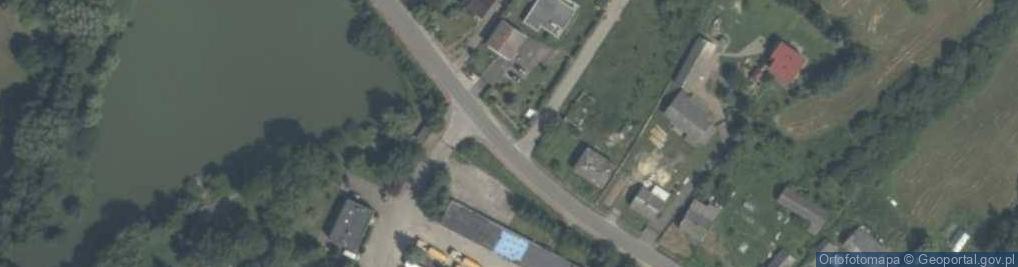 Zdjęcie satelitarne Kapliczka, Figura Świętych, Krzyż