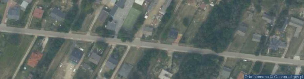 Zdjęcie satelitarne Kapliczka, Figura Świętych, Krzyż