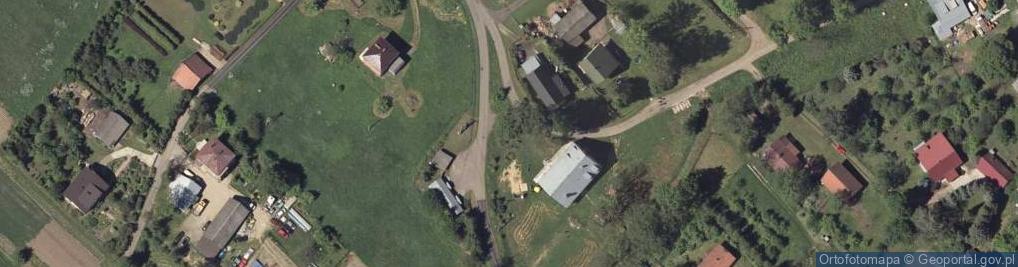 Zdjęcie satelitarne Kapliczka, Figura Świętych, Krzyż