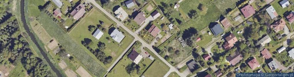 Zdjęcie satelitarne Kapliczka, Figura Świętych, Krzyż