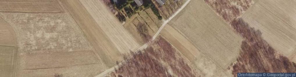 Zdjęcie satelitarne Kapliczka, Figura Świętych, Krzyż