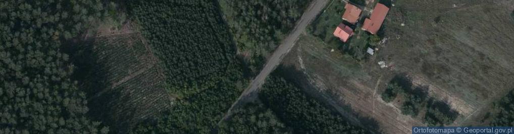 Zdjęcie satelitarne Kapliczka, Figura Świętych, Krzyż