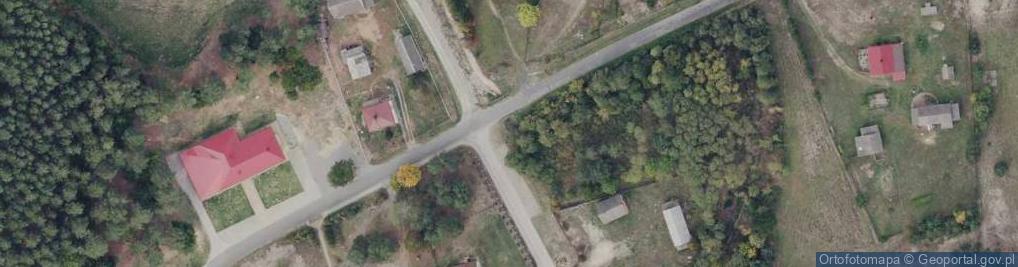 Zdjęcie satelitarne Kapliczka, Figura Świętych, Krzyż