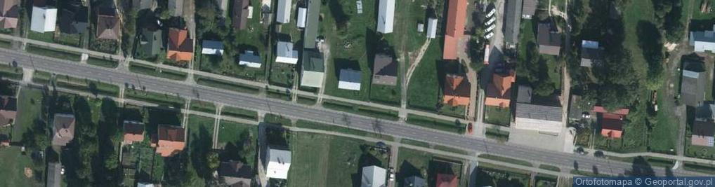 Zdjęcie satelitarne Kapliczka, Figura Świętych, Krzyż