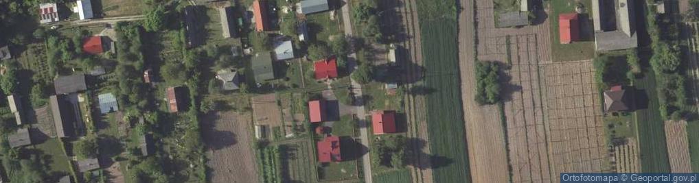 Zdjęcie satelitarne Kapliczka, Figura Świętych, Krzyż