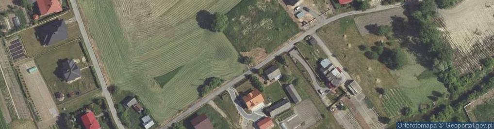 Zdjęcie satelitarne Kapliczka, Figura Świętych, Krzyż