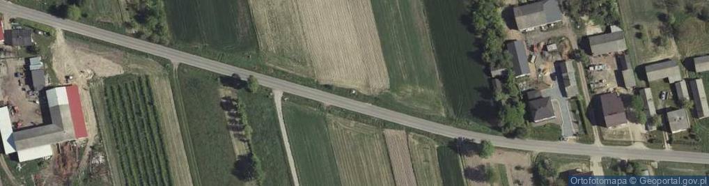 Zdjęcie satelitarne Kapliczka, Figura Świętych, Krzyż