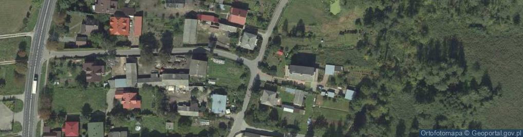 Zdjęcie satelitarne Kapliczka, Figura Świętych, Krzyż