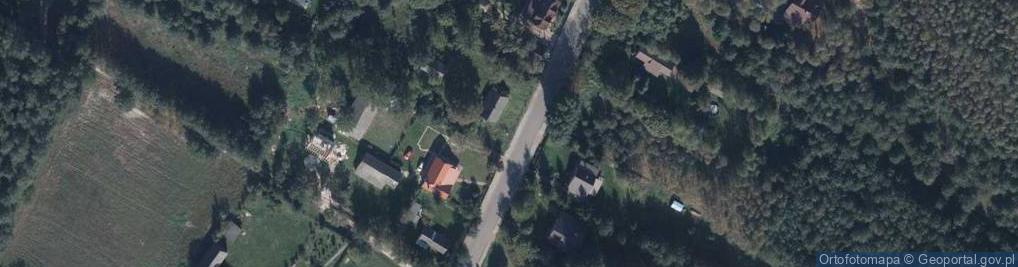 Zdjęcie satelitarne Kapliczka, Figura Świętych, Krzyż