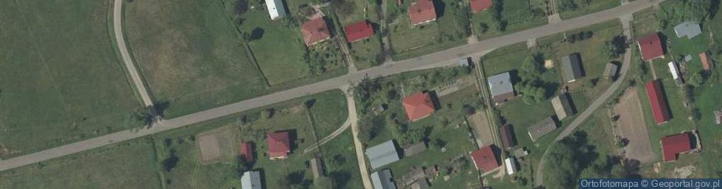 Zdjęcie satelitarne Kapliczka, Figura Świętych, Krzyż