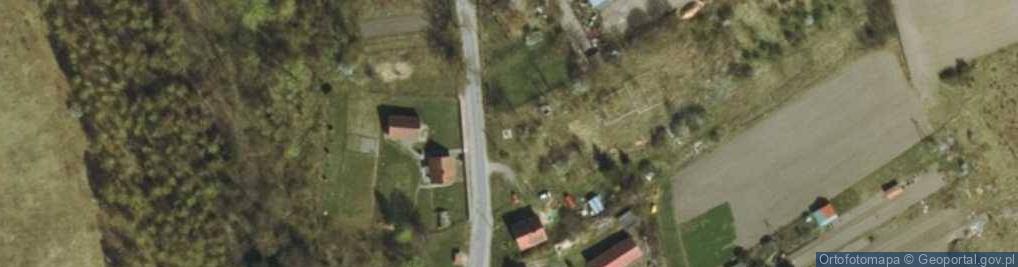 Zdjęcie satelitarne Kapliczka, Figura Świętych, Krzyż