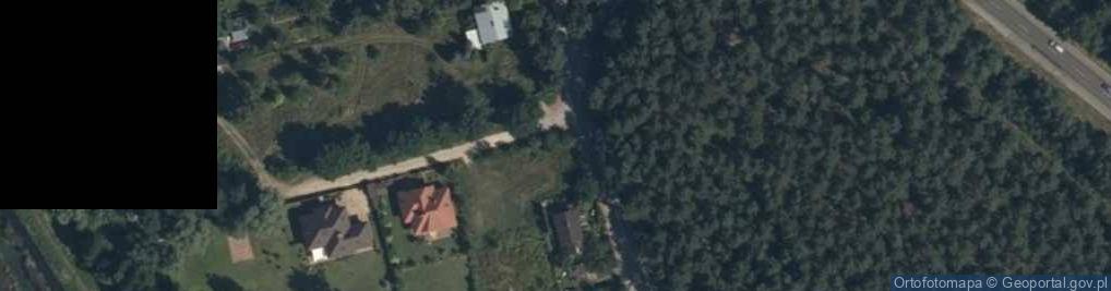 Zdjęcie satelitarne Kapliczka, Figura Świętych, Krzyż