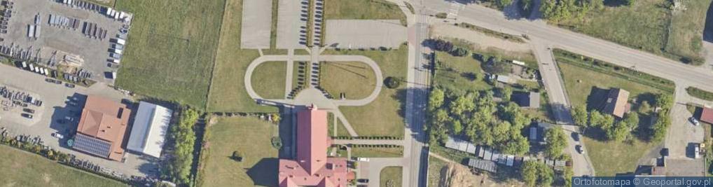 Zdjęcie satelitarne Kapliczka, Figura Świętych, Krzyż