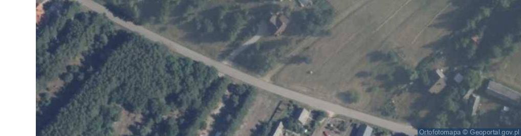 Zdjęcie satelitarne Kapliczka, Figura Świętych, Krzyż