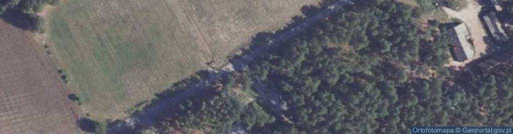 Zdjęcie satelitarne Kapliczka, Figura Świętych, Krzyż