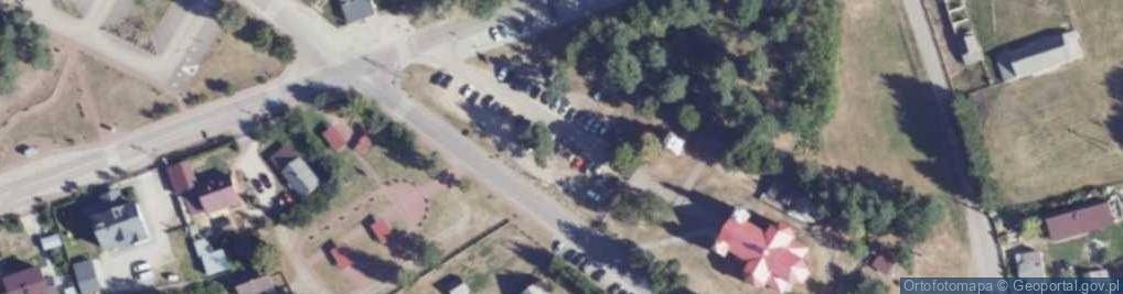 Zdjęcie satelitarne Kapliczka, Figura Świętych, Krzyż