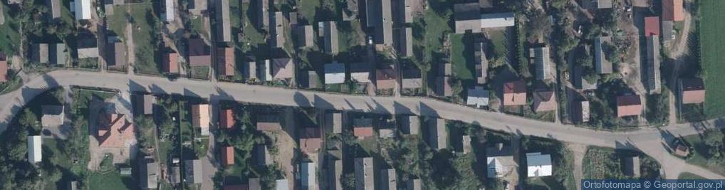 Zdjęcie satelitarne Kapliczka, Figura Świętych, Krzyż